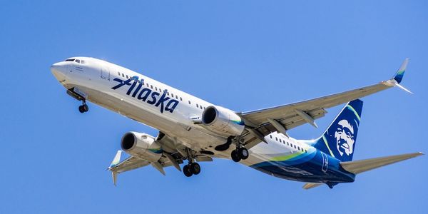 Alaska Airlines club subscription