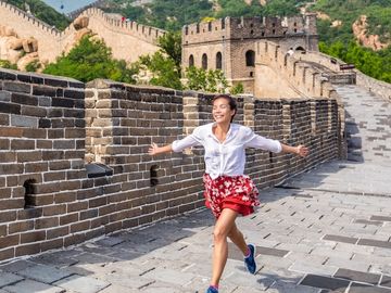  alt="Chinese travelers increasingly using apps, social media for trip planning, led by Gen Z women"  title="Chinese travelers increasingly using apps, social media for trip planning, led by Gen Z women" 