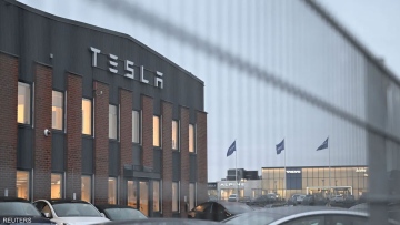 Photo: Tesla wins first US Autopilot trial involving fatal crash