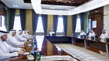 Photo: Maktoum bin Mohammed chairs a meeting of the Dubai Judicial Council