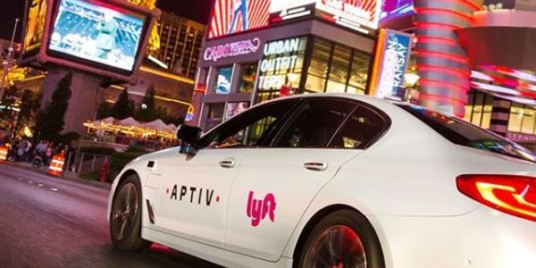 Lyft achieves first billion-dollar revenue quarter, keeps 2021 profitability target date in place