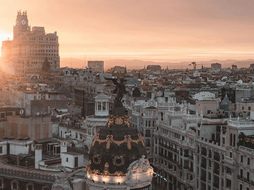  alt="Spanish travelers: Hotel stays flat, short-term rentals surging"  title="Spanish travelers: Hotel stays flat, short-term rentals surging" 